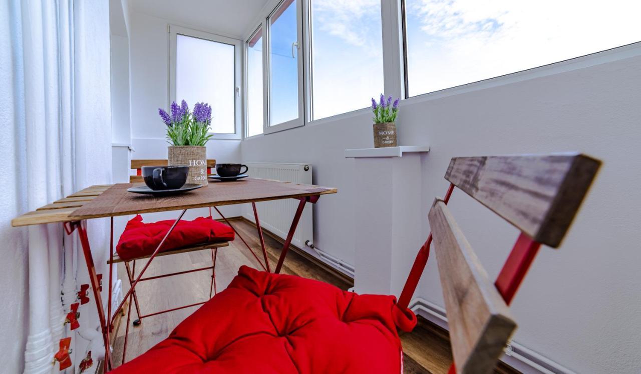 Apartament Garii Brasov Luaran gambar