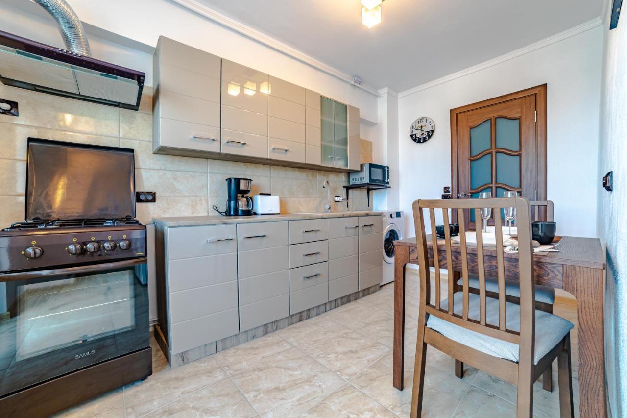 Apartament Garii Brasov Luaran gambar