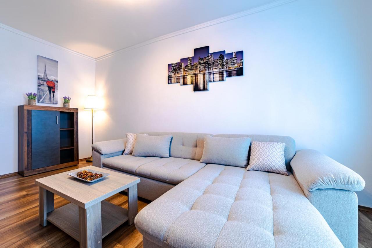 Apartament Garii Brasov Luaran gambar