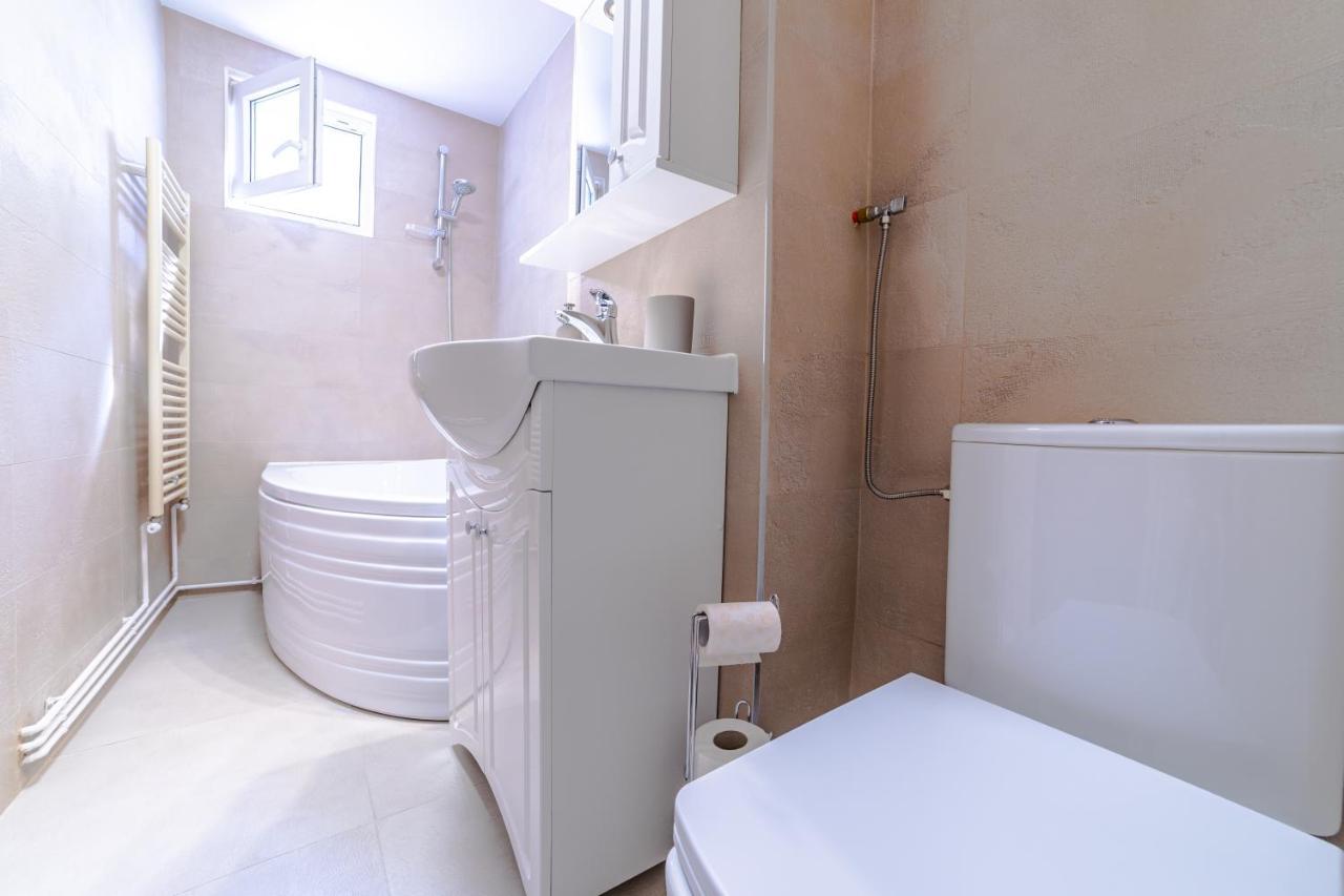 Apartament Garii Brasov Luaran gambar